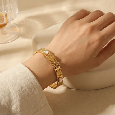 Zara Flora Edge Bangle