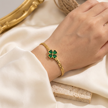 Verde Luck Clover Bracelet