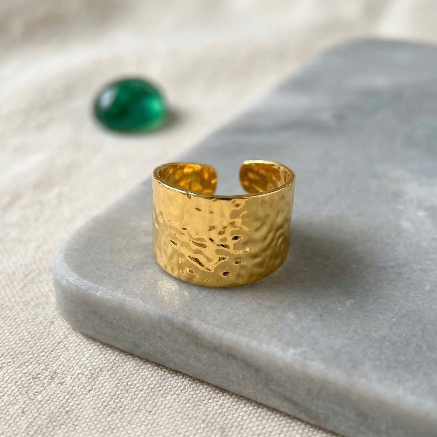 Lila Hammered Open Ring