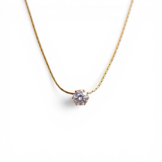 Solitaire Glow Minimal Necklace
