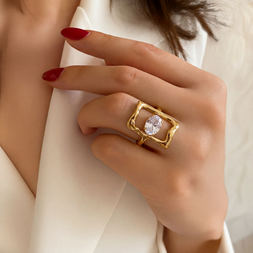 Elena Frame Open Ring