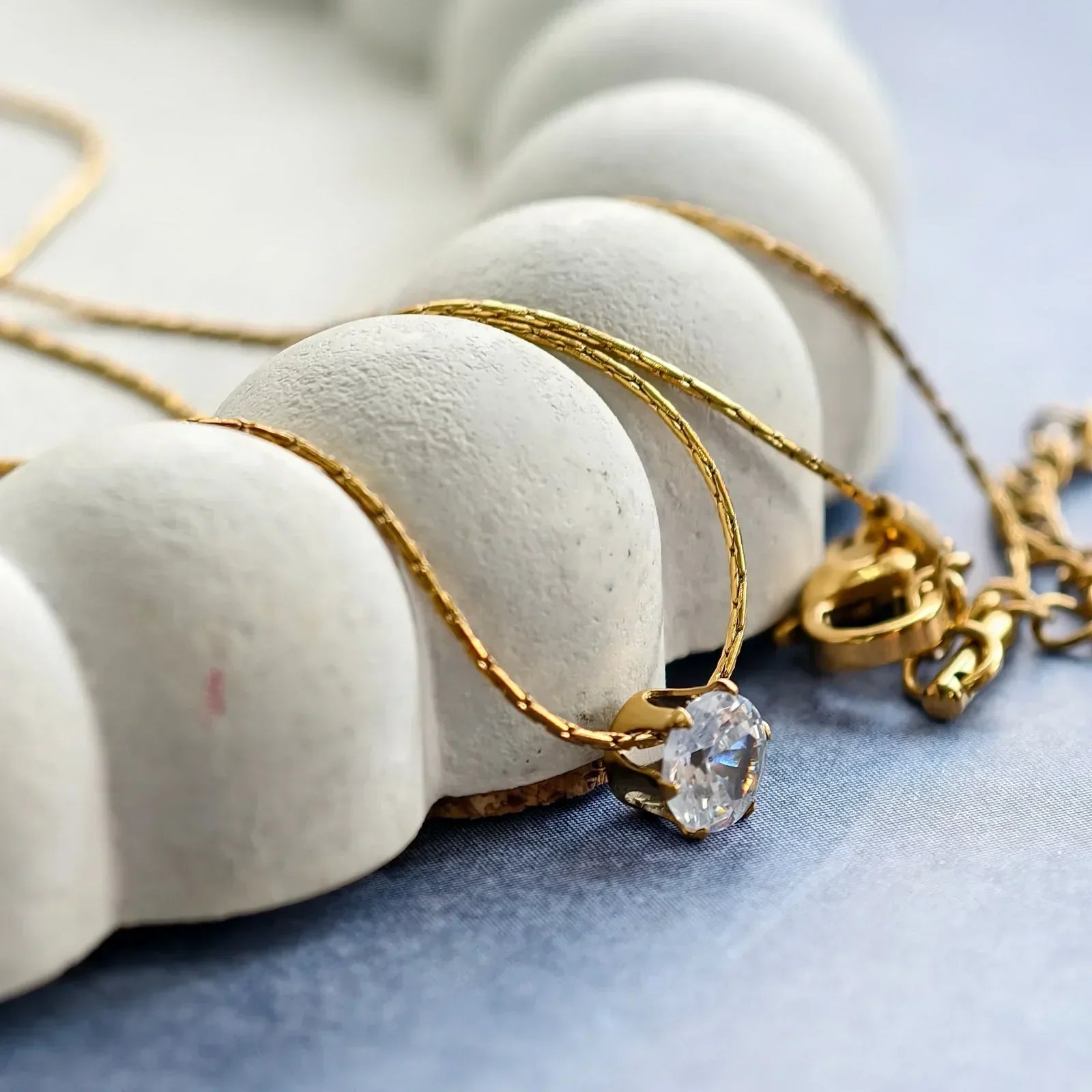 Solitaire Glow Minimal Necklace That Brings Timeless Elegance To Everyday Style