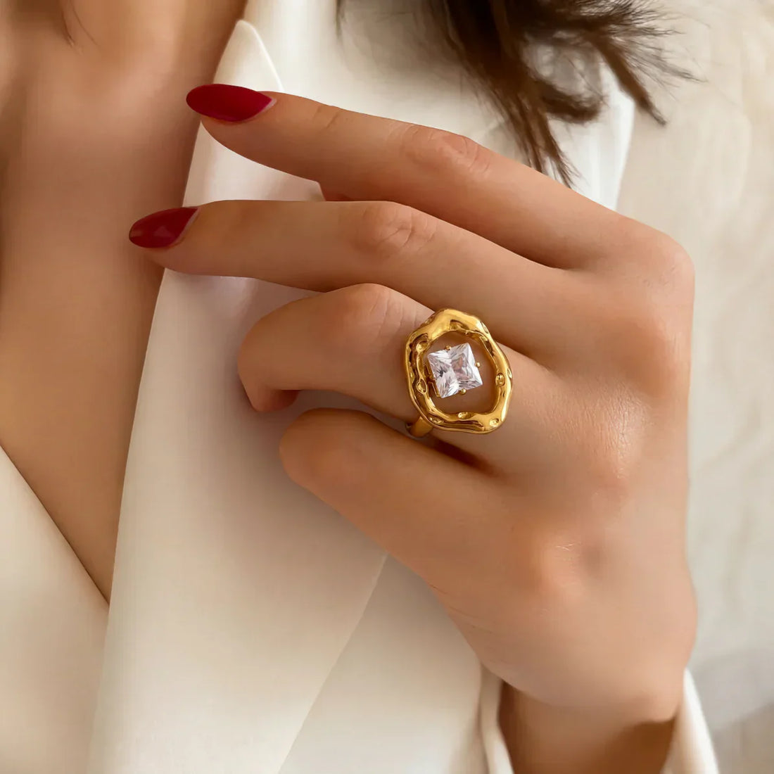 Ava Nexus Open Ring: The Minimalist Geometric Ring You Need in Your Jewelry Stack