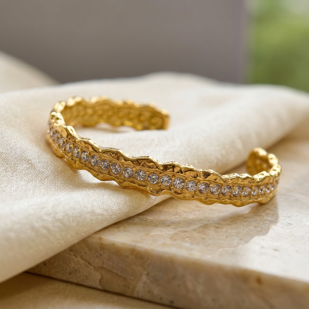 Sera Serpent Wave Cuff
