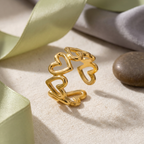 Lila Heart Outline Ring