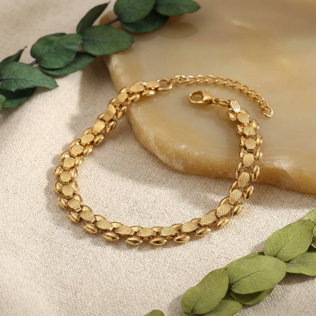 Cylindra Modern Coil Bracelet
