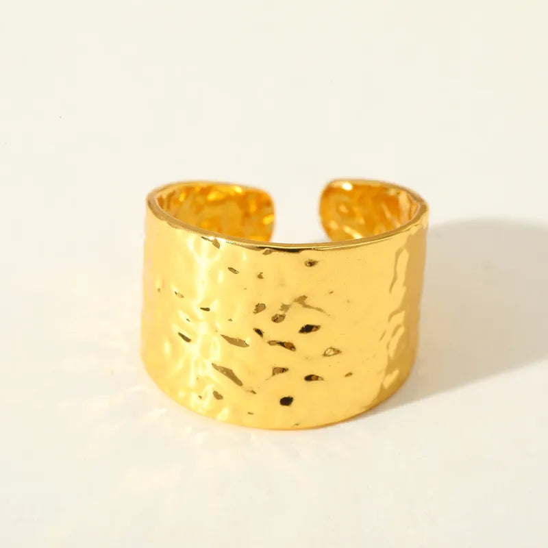 Lila Hammered Open Ring