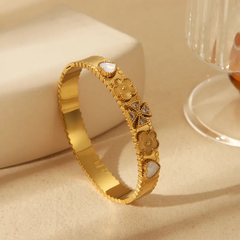 Zara Flora Edge Bangle