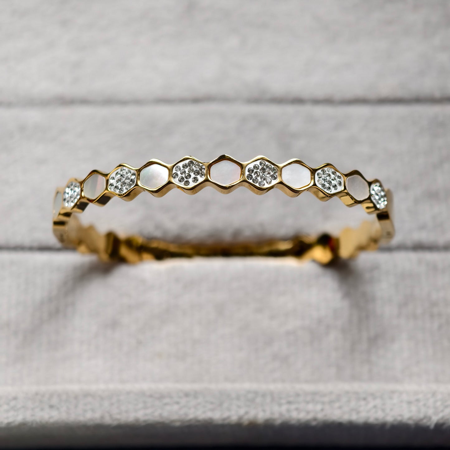 Honeycomb Enamel Sparkle Bangle