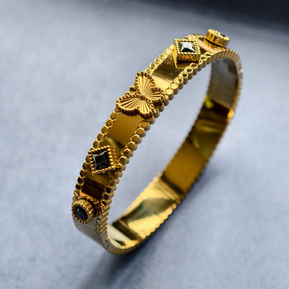 Butterfly Noir Zircon Bangle