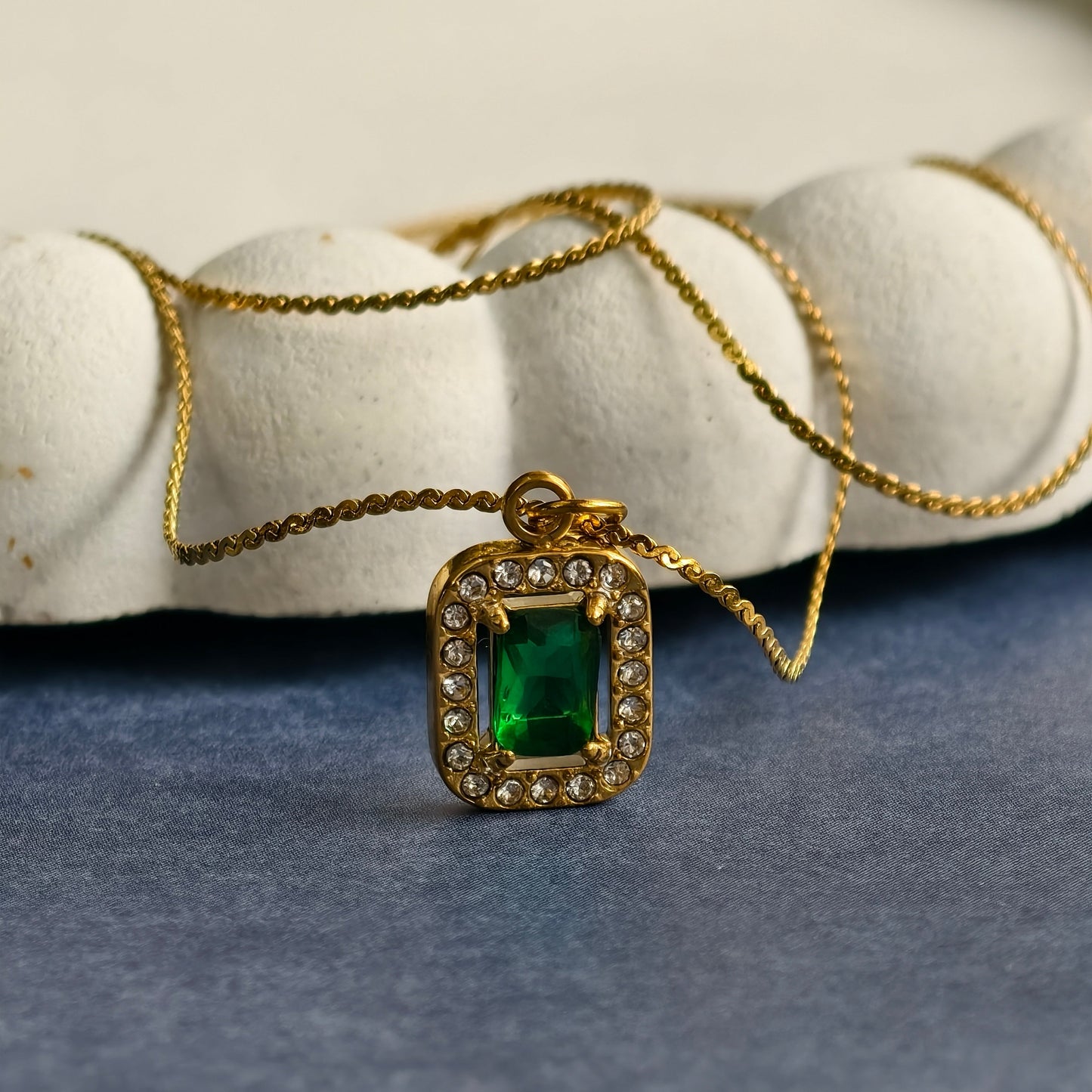 Emerald Halo Solitaire Necklace
