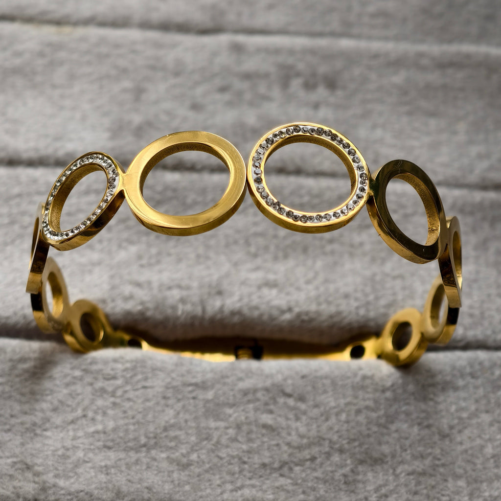 Circle Glow Rhinestone Bangle