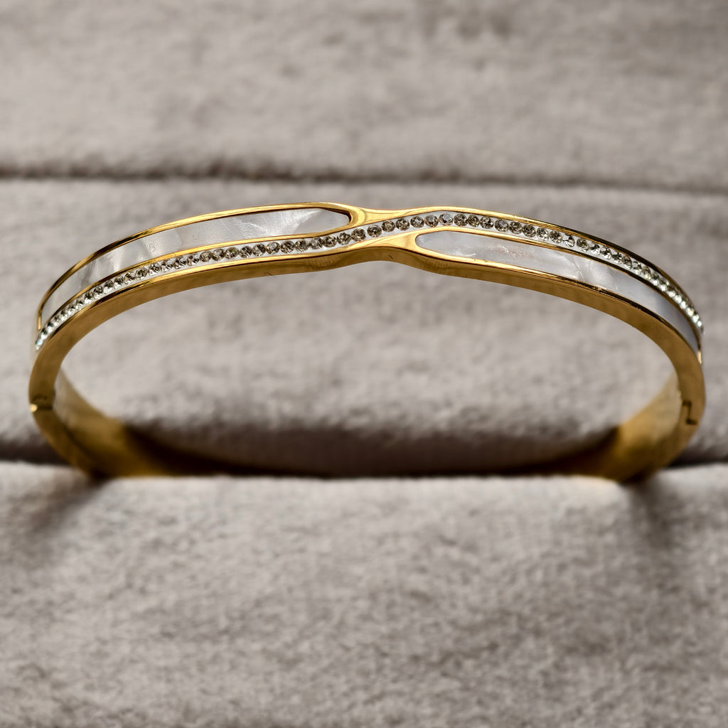 Elena WaveGlow Bangle