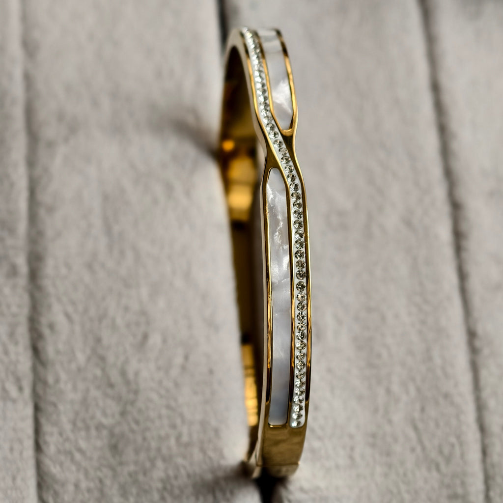 Elena WaveGlow Bangle