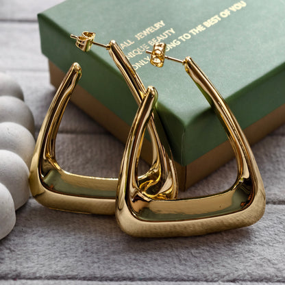 Aurora Sculpt Triangle Earrings