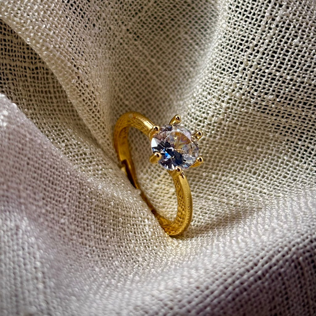 Clara Diamond Ring