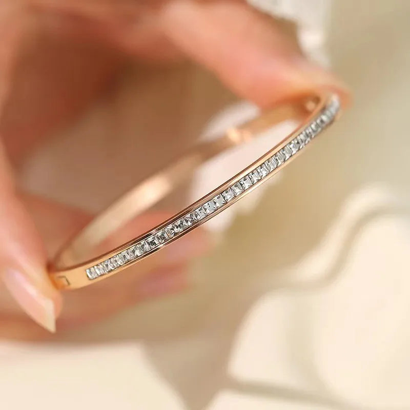 Celeste Eternity Line Bangle