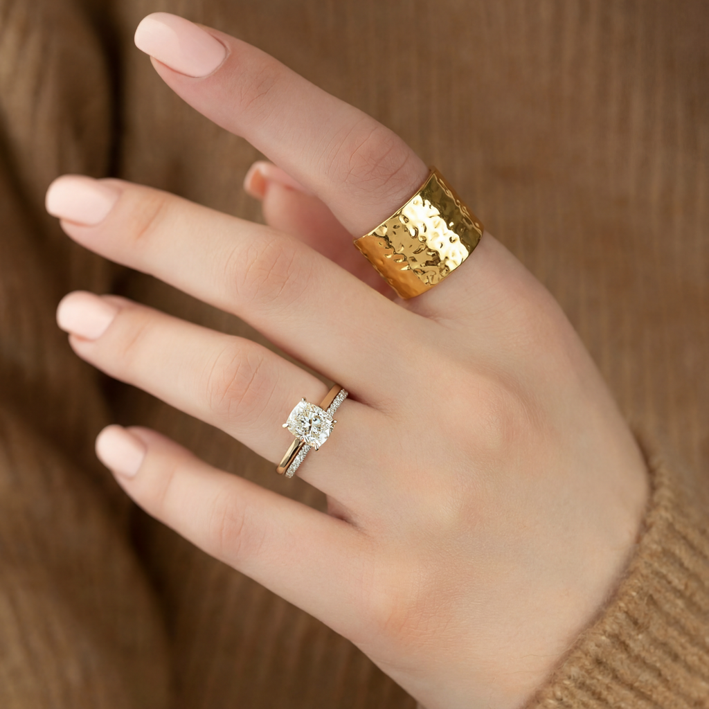 Lila Hammered Open Ring