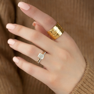 Lila Hammered Open Ring