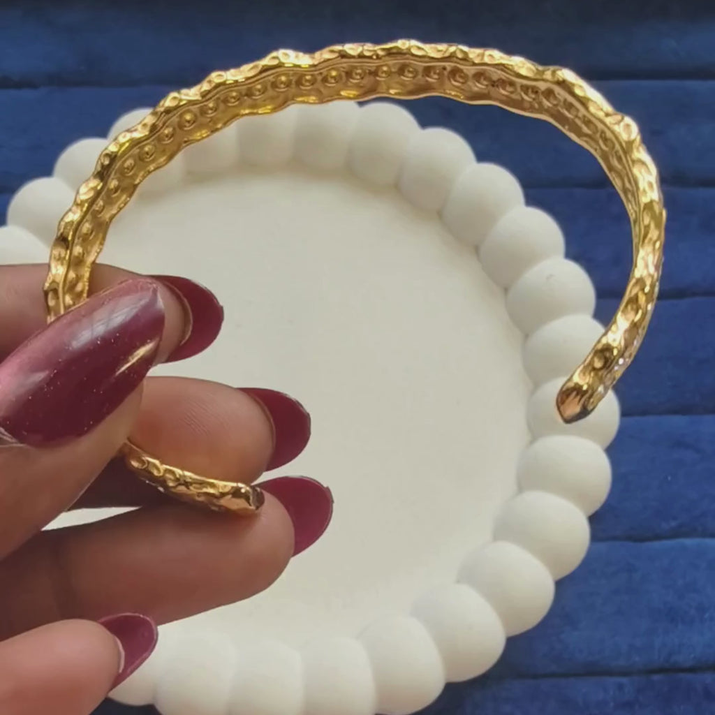 Sera Serpent Wave Cuff