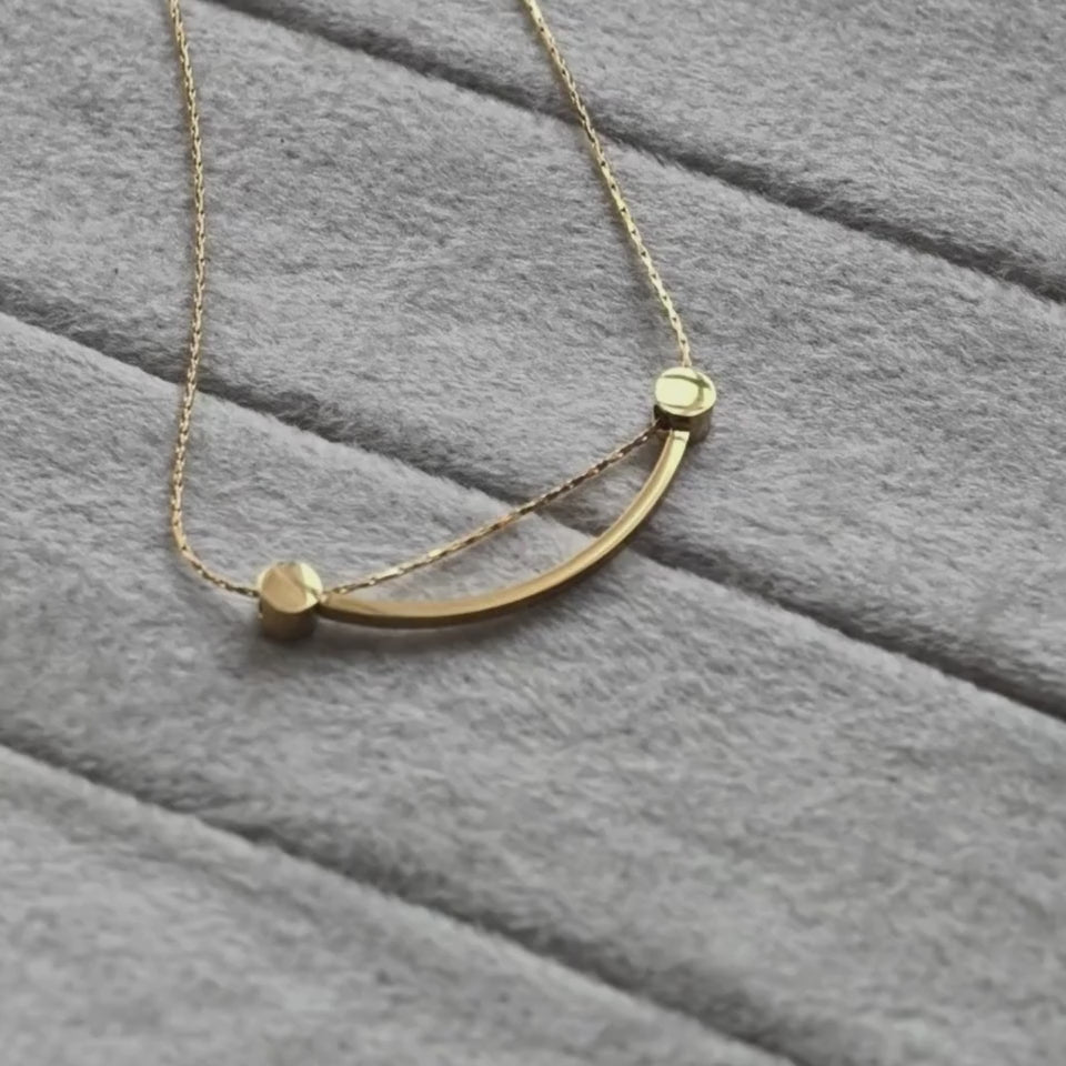 Smiley Curve Minimal Necklace