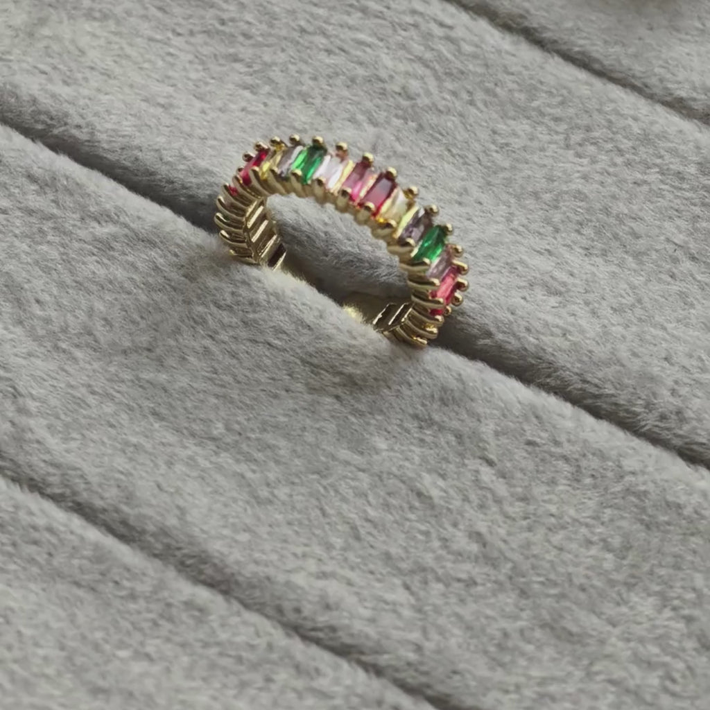 Nora Rainbow Band Ring