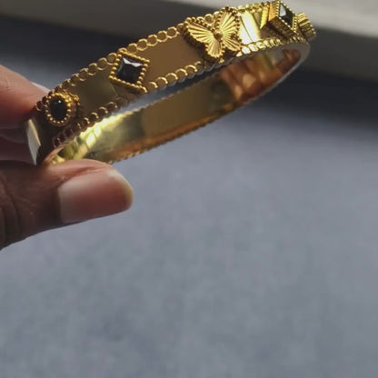 Butterfly Noir Zircon Bangle