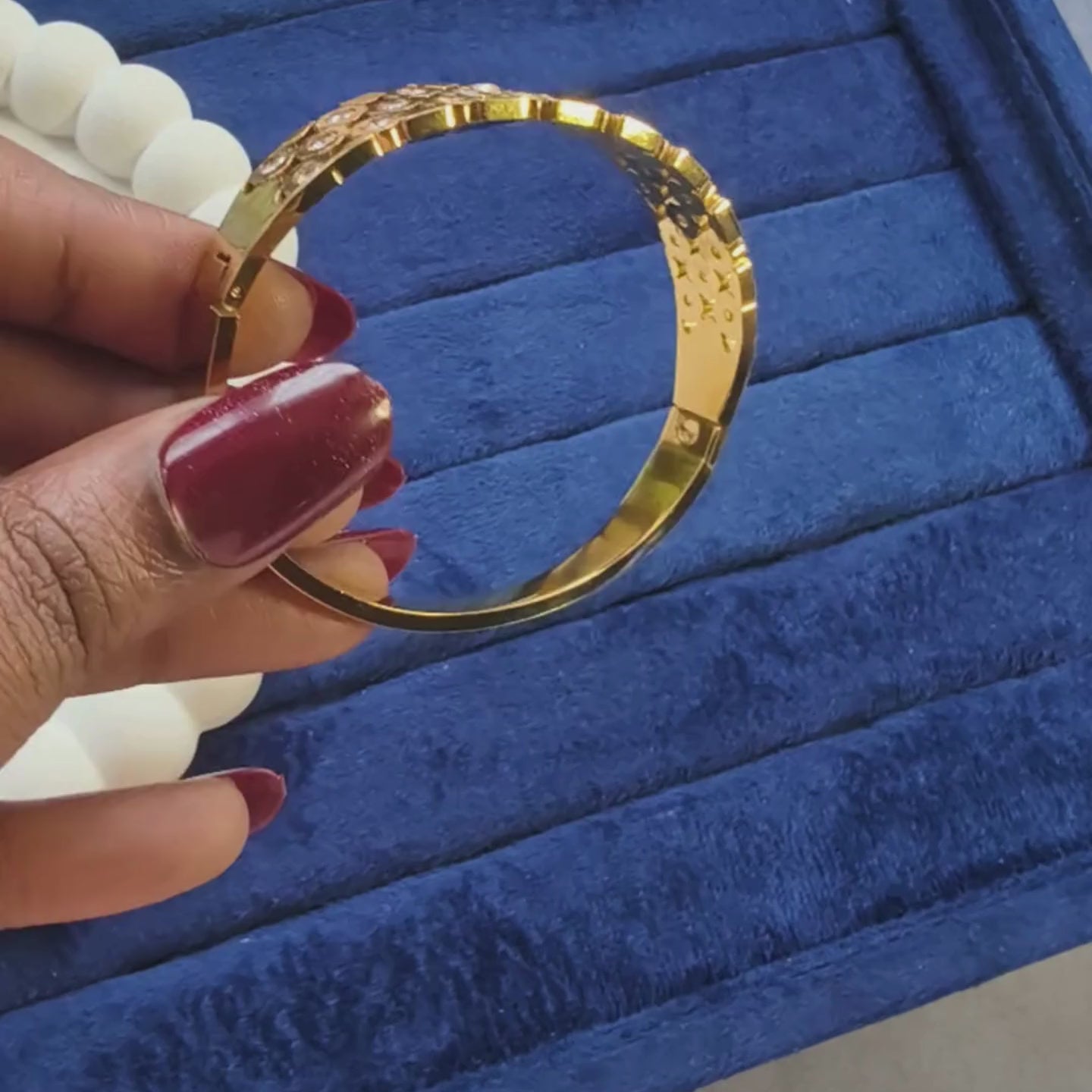 Flora Petite Cluster Bangle